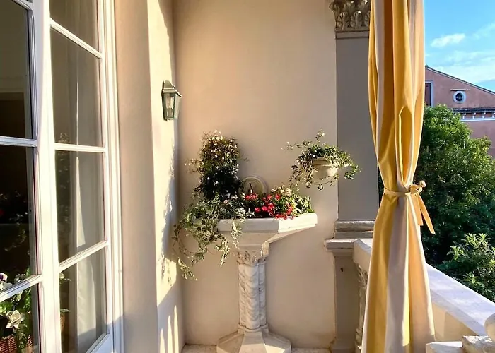 Lilac Luxury * Venedig-Lido